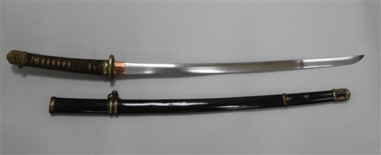 A Showa-To Samurai katana, length 92cm